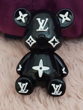 Black and White Logo Sitting Gummy Bear